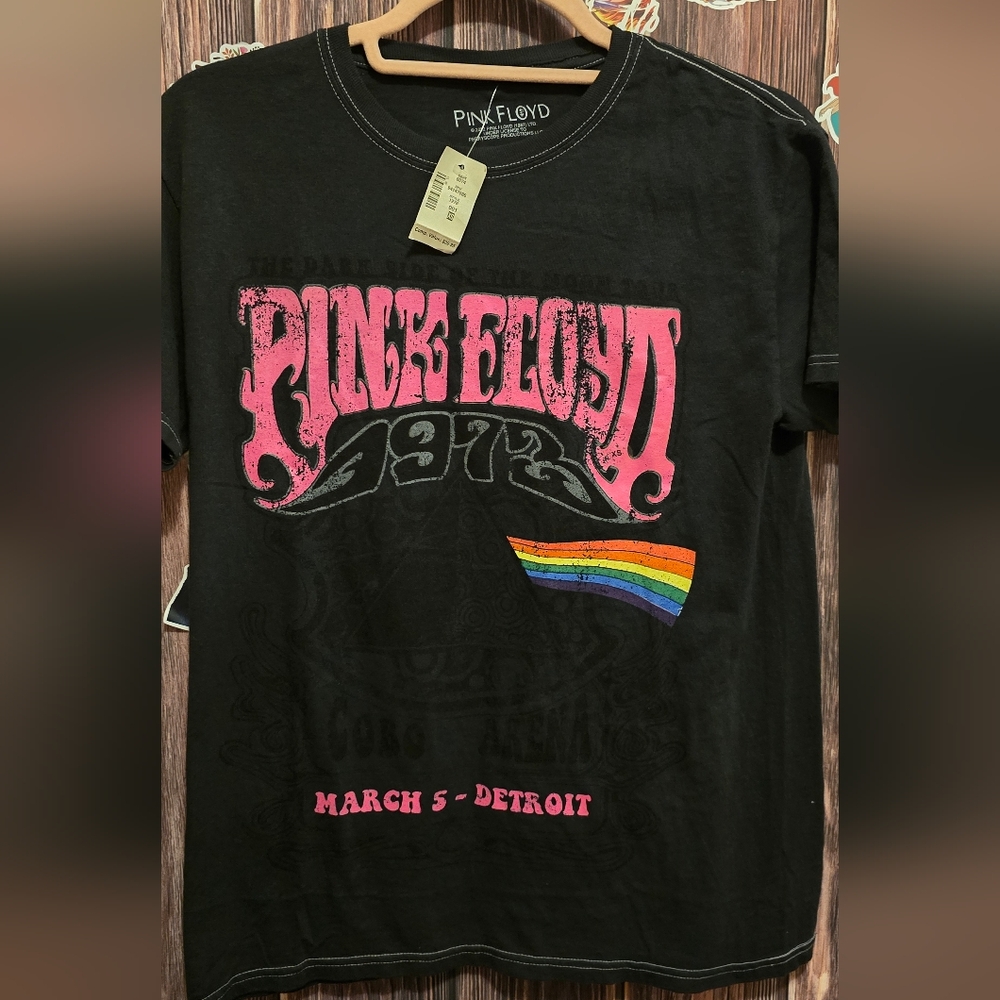 PINK FLOYD T.SHIRT